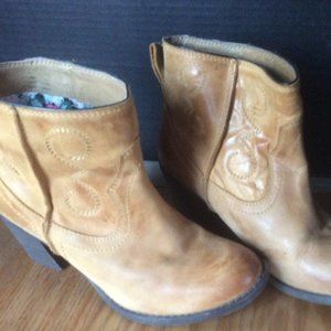 Seychelles Cognac Leather Ankle Boots~9~Preowned